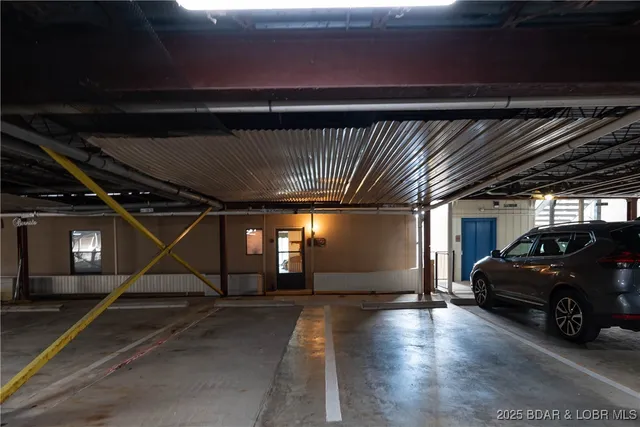 $398,523 | 106 Falls Point Drive, Unit 3C, Lake Ozark, MO 65049