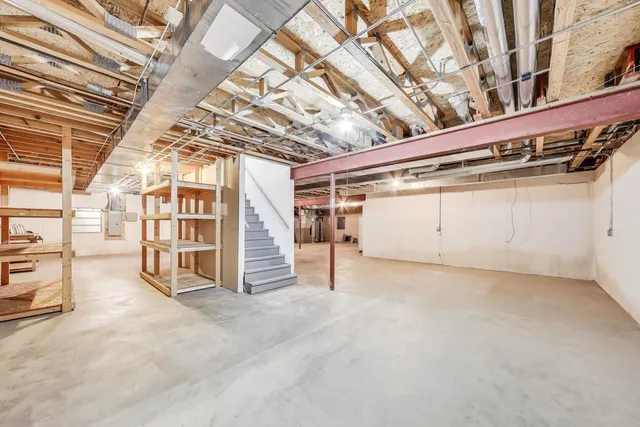 $674,900 | 4 Mulberry Drive, Hawthorn Woods, IL 60047