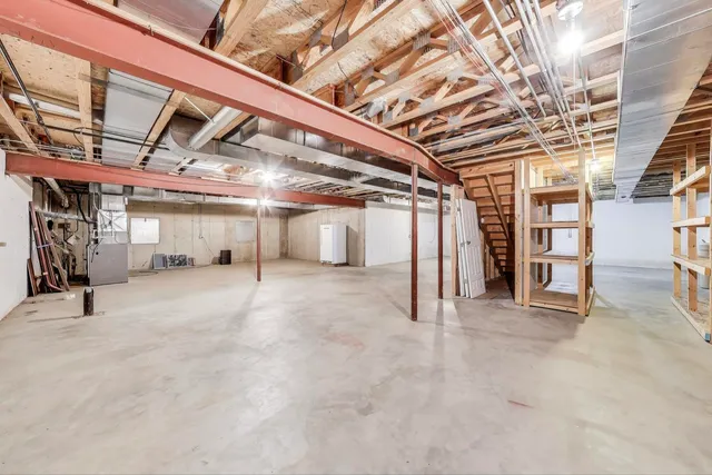 $674,900 | 4 Mulberry Drive, Hawthorn Woods, IL 60047