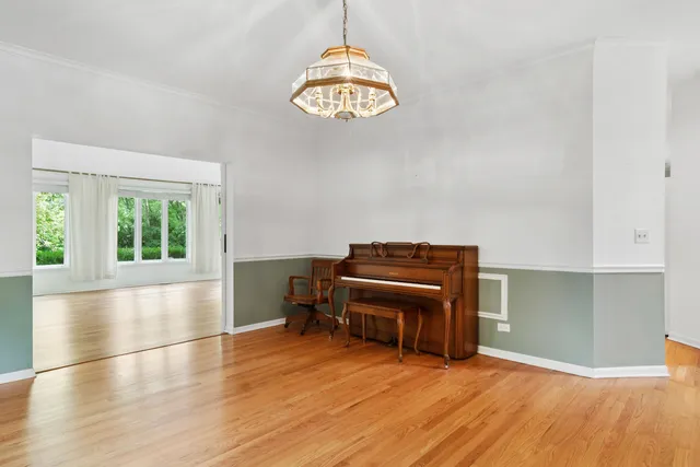 $674,900 | 4 Mulberry Drive, Hawthorn Woods, IL 60047