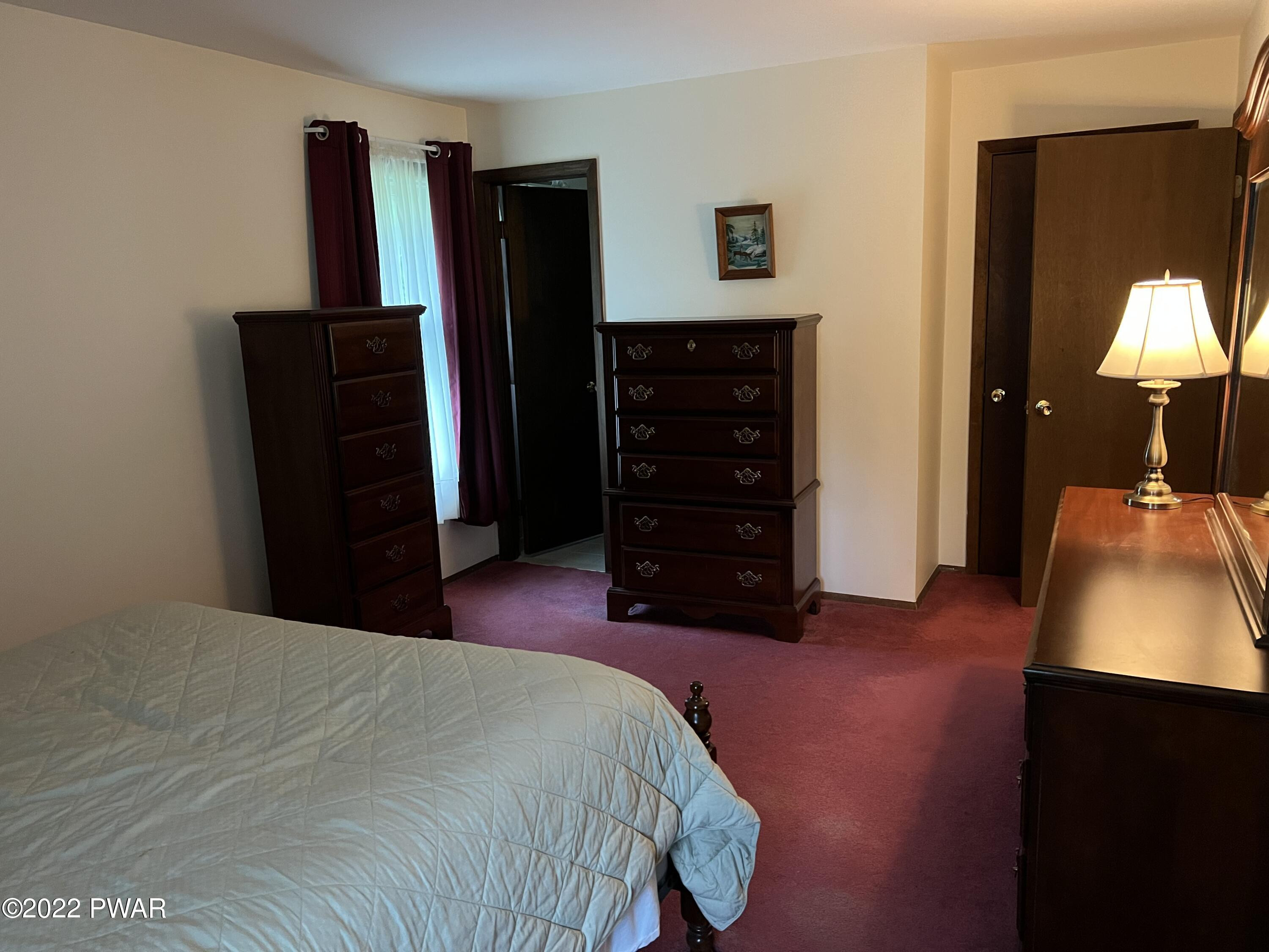 320 Rambling Way Milford, PA 18337 - Photo 20 of 33 Primary BR
