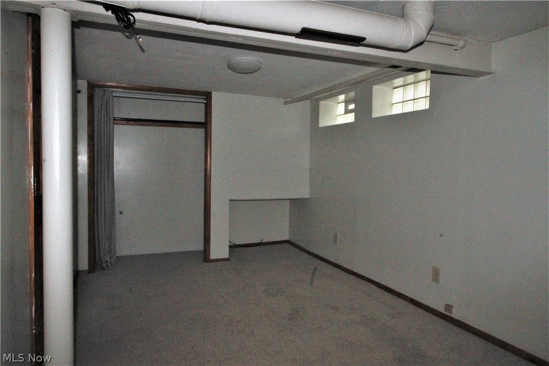 6340 State Road Cleveland, OH 44134 - Photo 27 of 35