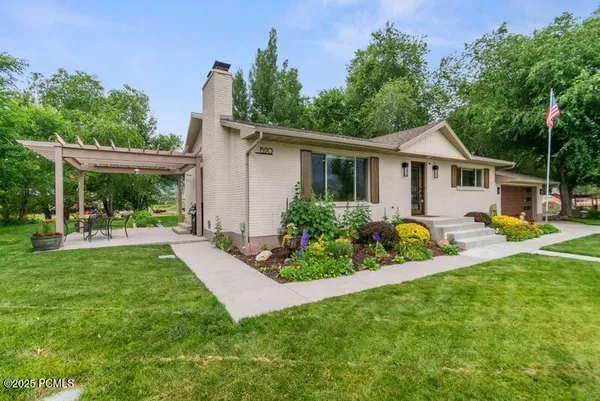 $1,299,999 | 1520 Casperville Road, Heber City, UT 84032