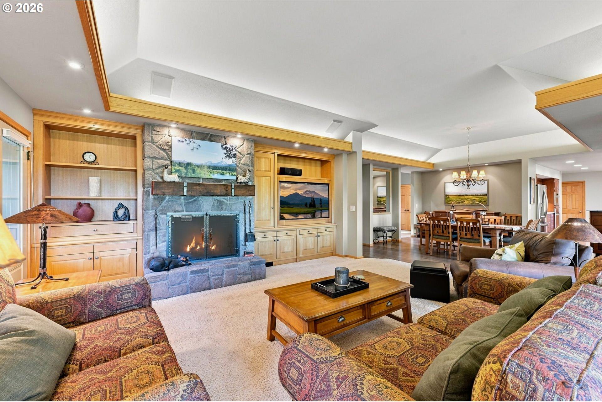 13442 Galium Black Butte Ranch, OR 97759 - Photo 15 of 48 Gallery Image 15