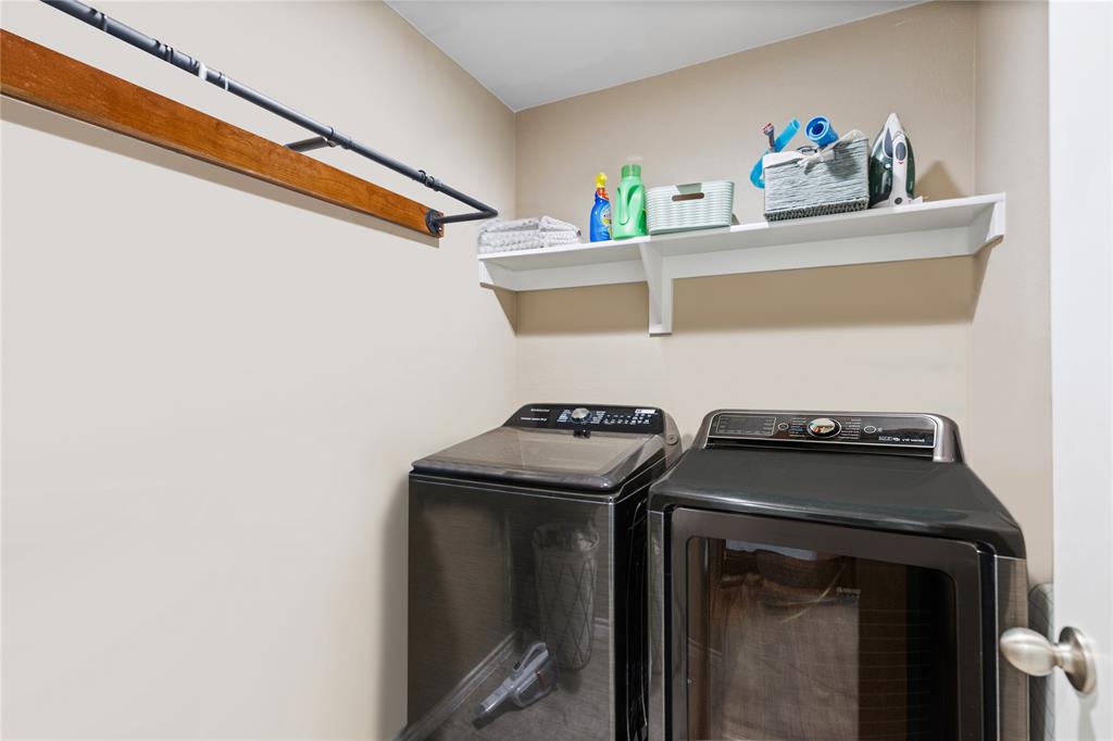 613 Whitecomb Lane Justin, TX 76247 - Photo 21 of 29 a utility room with dryer and washer