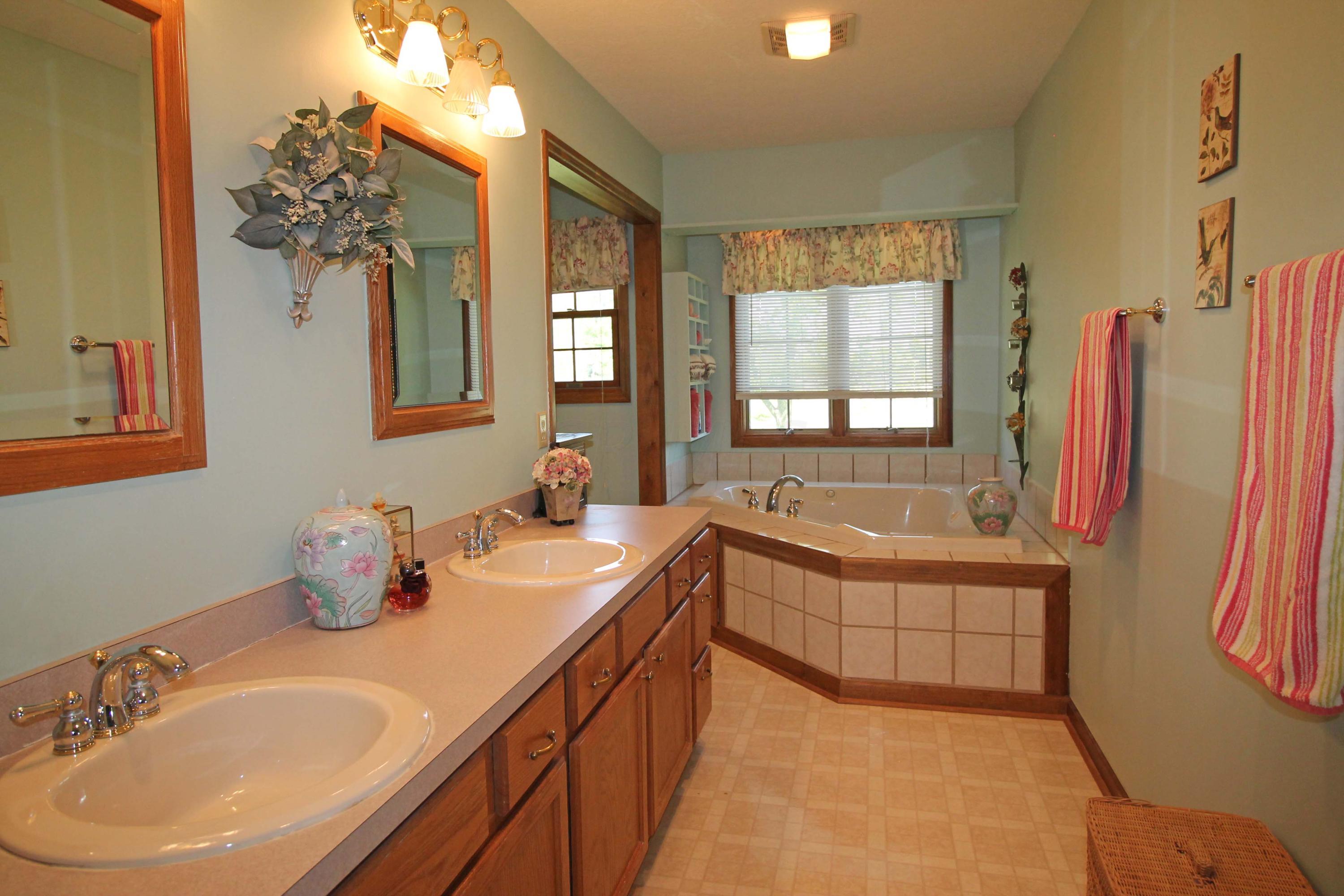 4343 Stover Road Ostrander, OH 43061 - Photo 31 of 50 Gallery Image 31