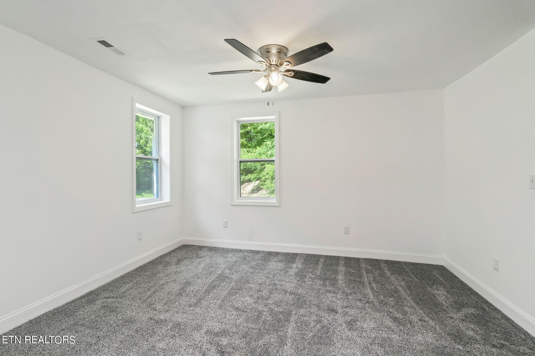 518 Old Tacora Hills Road Clinton, TN 37716 - Photo 16 of 38 Gallery Image 16