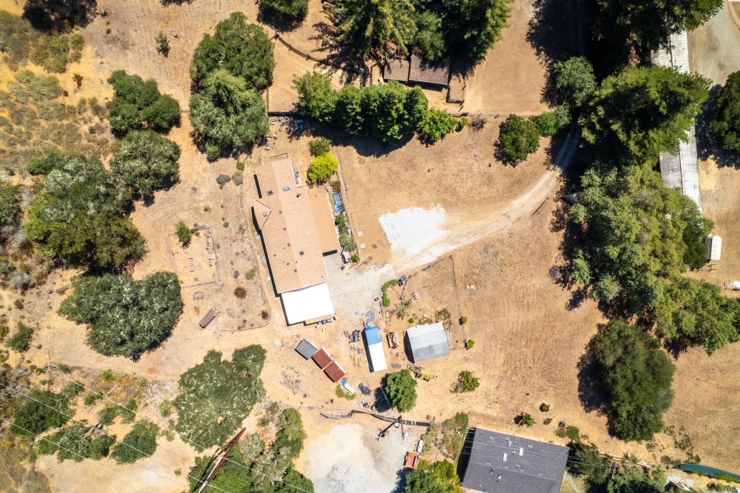 2063 Cox Road Aptos, CA 95003 - Photo 5 of 26 Gallery Image 5