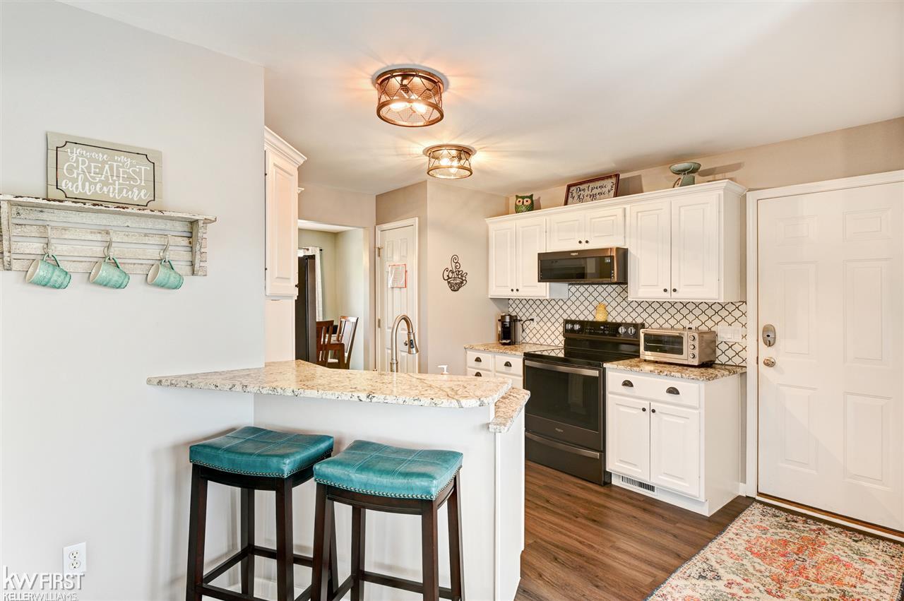 11179 Cook Road Gaines, MI 48436 - Photo 5 of 35 31377907-4.JPG