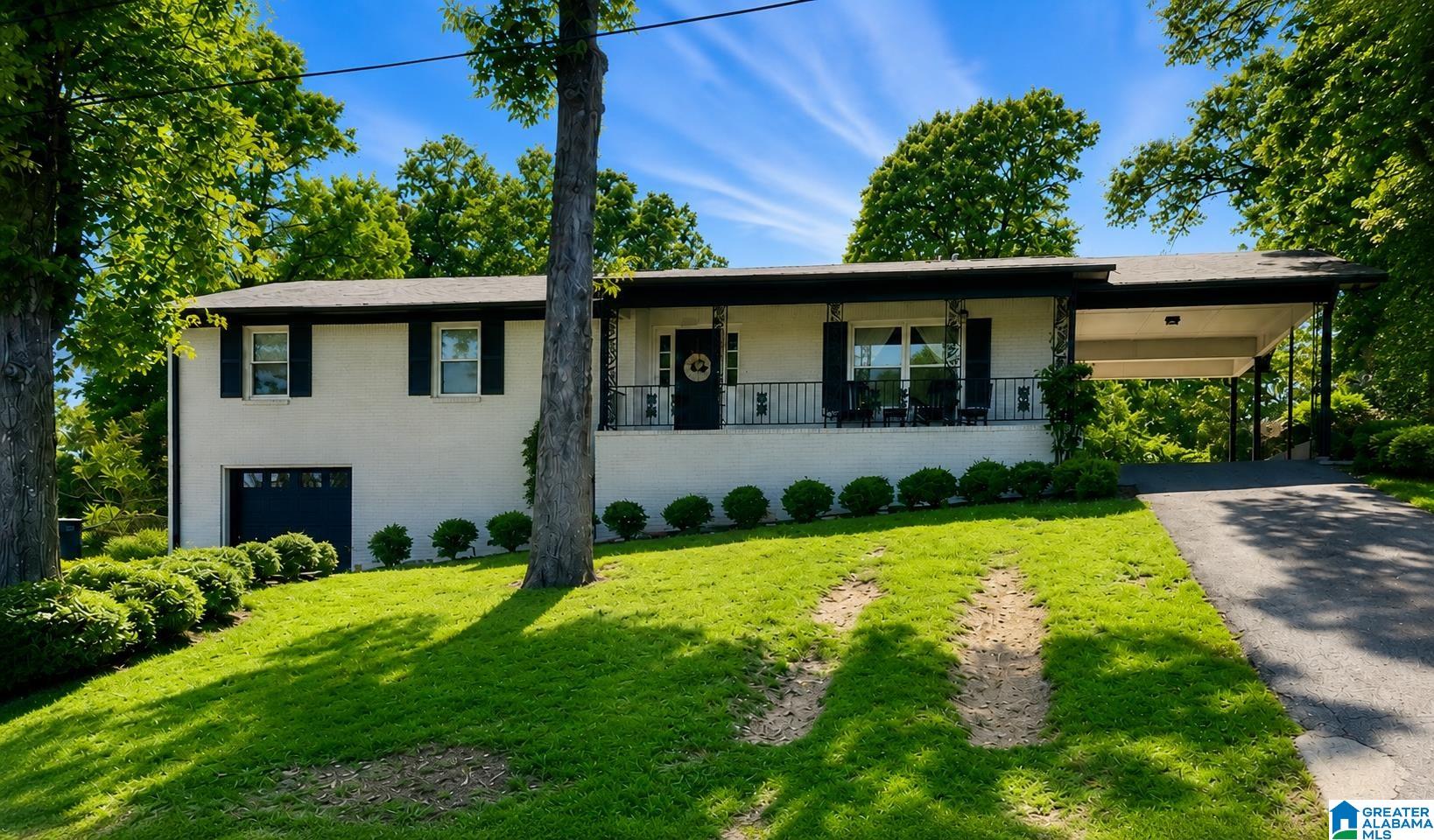 1207 Arrowhead Trail Alabaster, AL 35007 - Photo 1 of 17