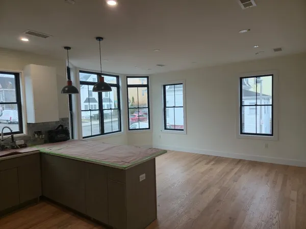 $3,800 | 28-30 Clifton Street, Unit 1, Boston, MA 02119