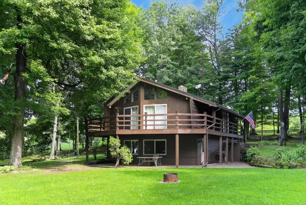 $335,000 | 17338 Upper Fredericktown Amity Road, Fredericktown, OH 43019