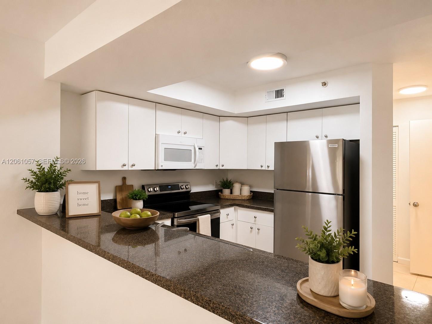 440 South Park Road, Unit 109 Hollywood, FL 33021 - Photo 2 of 18 Gallery Image 2