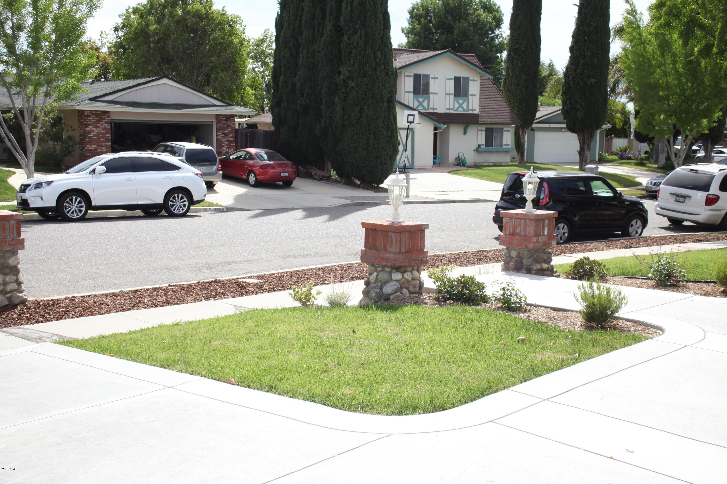 2061 Rhoda Street Simi Valley, CA 93065 - Photo 3 of 27 a view of outdoor space yard and patio