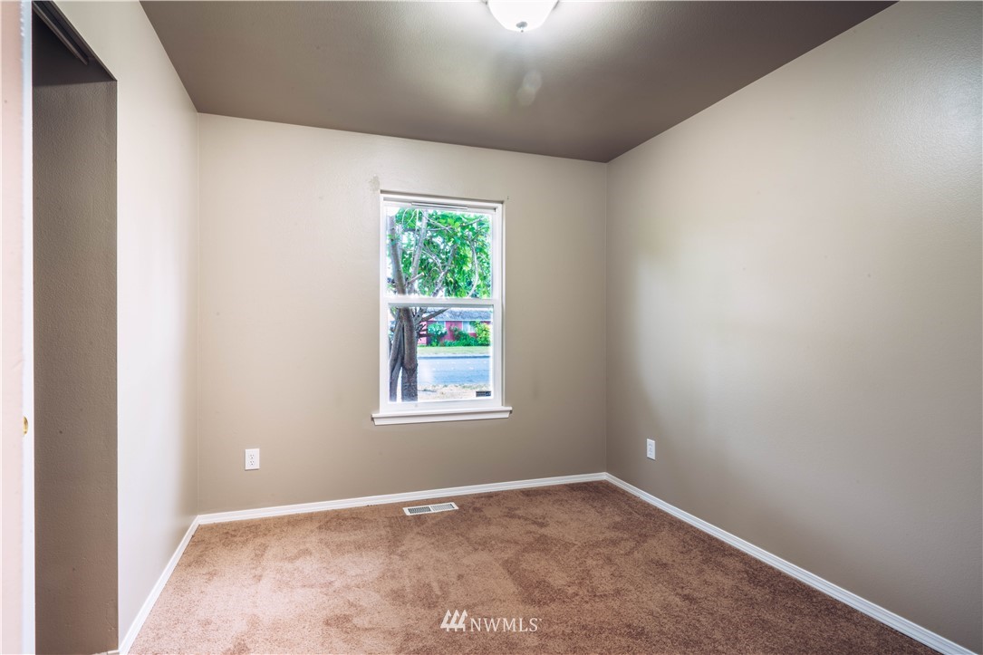 981 Peterson Road Burlington, WA 98233 - Photo 11 of 18