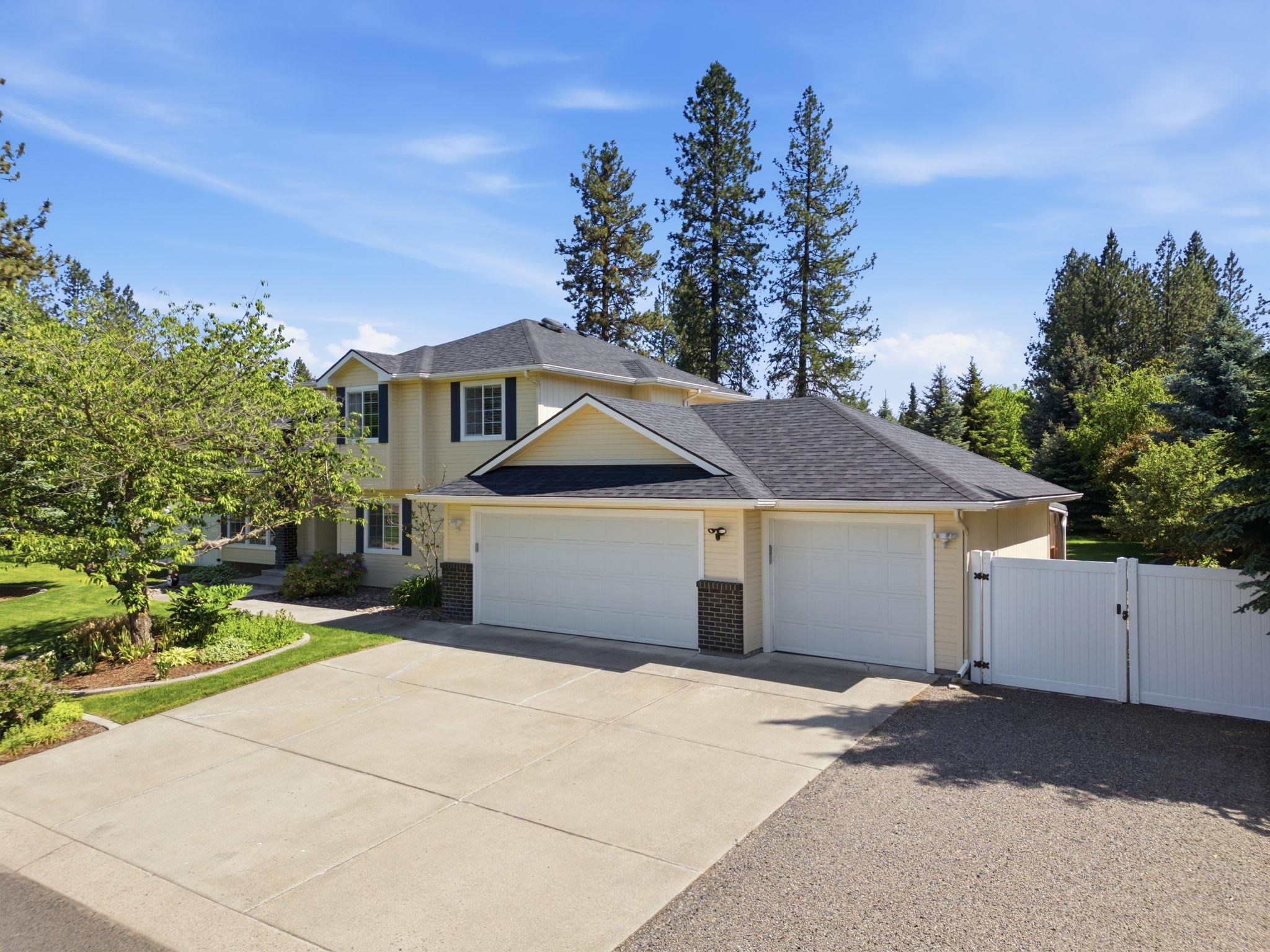 5024 East Birkenhead Lane Colbert, WA 99005 - Photo 2 of 30