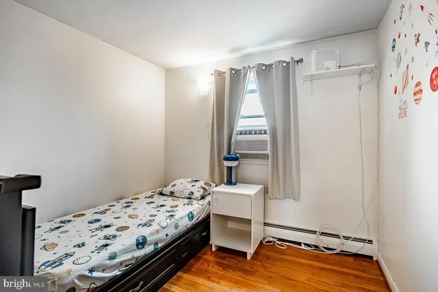 $375,000 | 50 Oakland Avenue, Lansdale, PA 19446