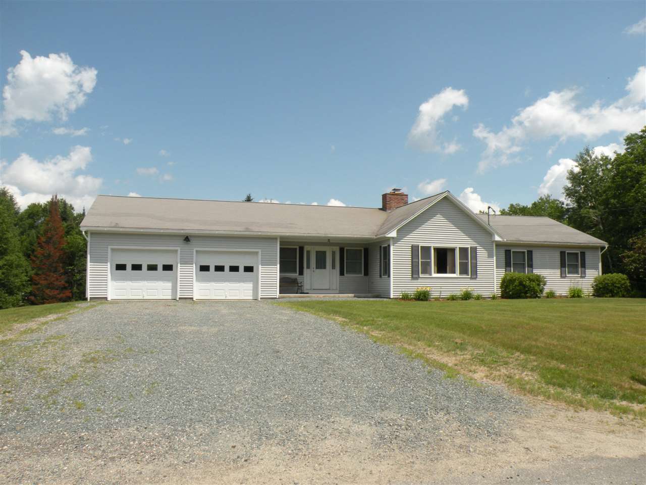 29 Hazen Road Whitefield, NH 03598 - Photo 1 of 40 Gallery Image 1