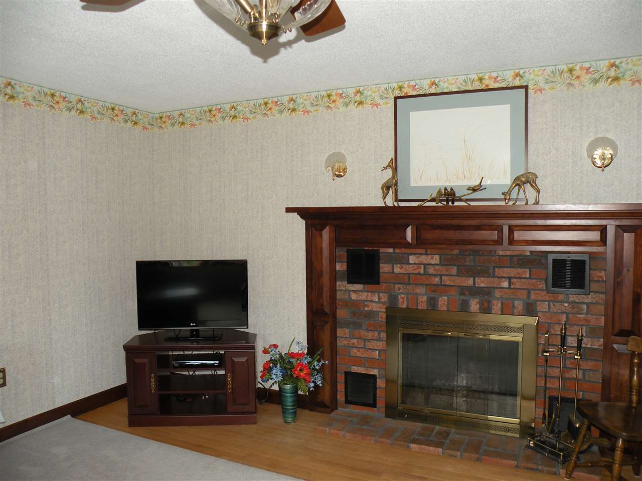 29 Hazen Road Whitefield, NH 03598 - Photo 13 of 40 Gallery Image 13
