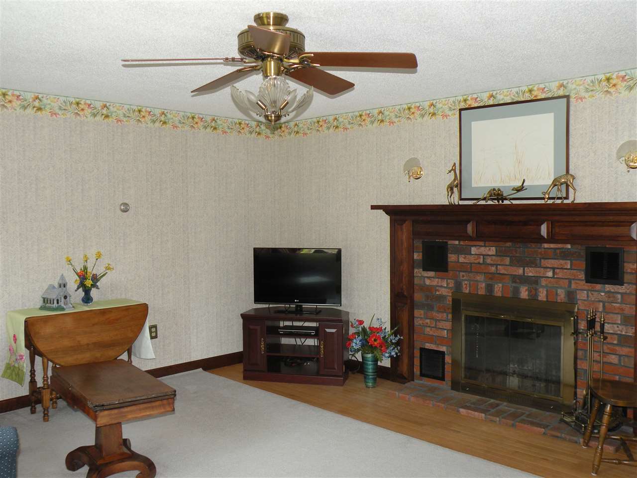 29 Hazen Road Whitefield, NH 03598 - Photo 14 of 40 Gallery Image 14