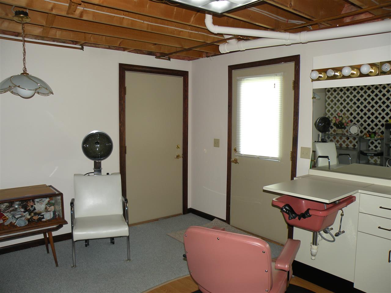 29 Hazen Road Whitefield, NH 03598 - Photo 21 of 40 Gallery Image 21