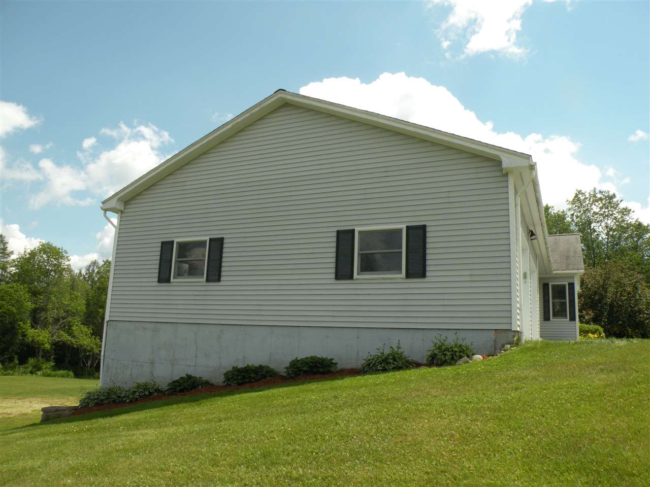 29 Hazen Road Whitefield, NH 03598 - Photo 34 of 40 Gallery Image 34