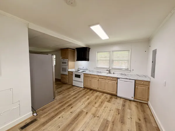 $299,000 | 609 South Highland Avenue, Murfreesboro, TN 37130