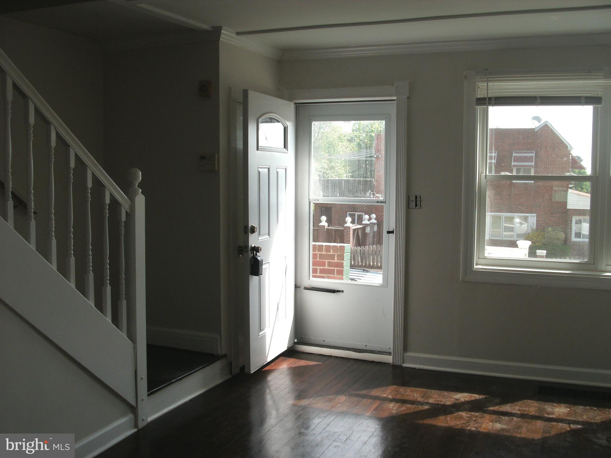 2518 Terra Firma Road Baltimore, MD 21225 - Photo 4 of 27