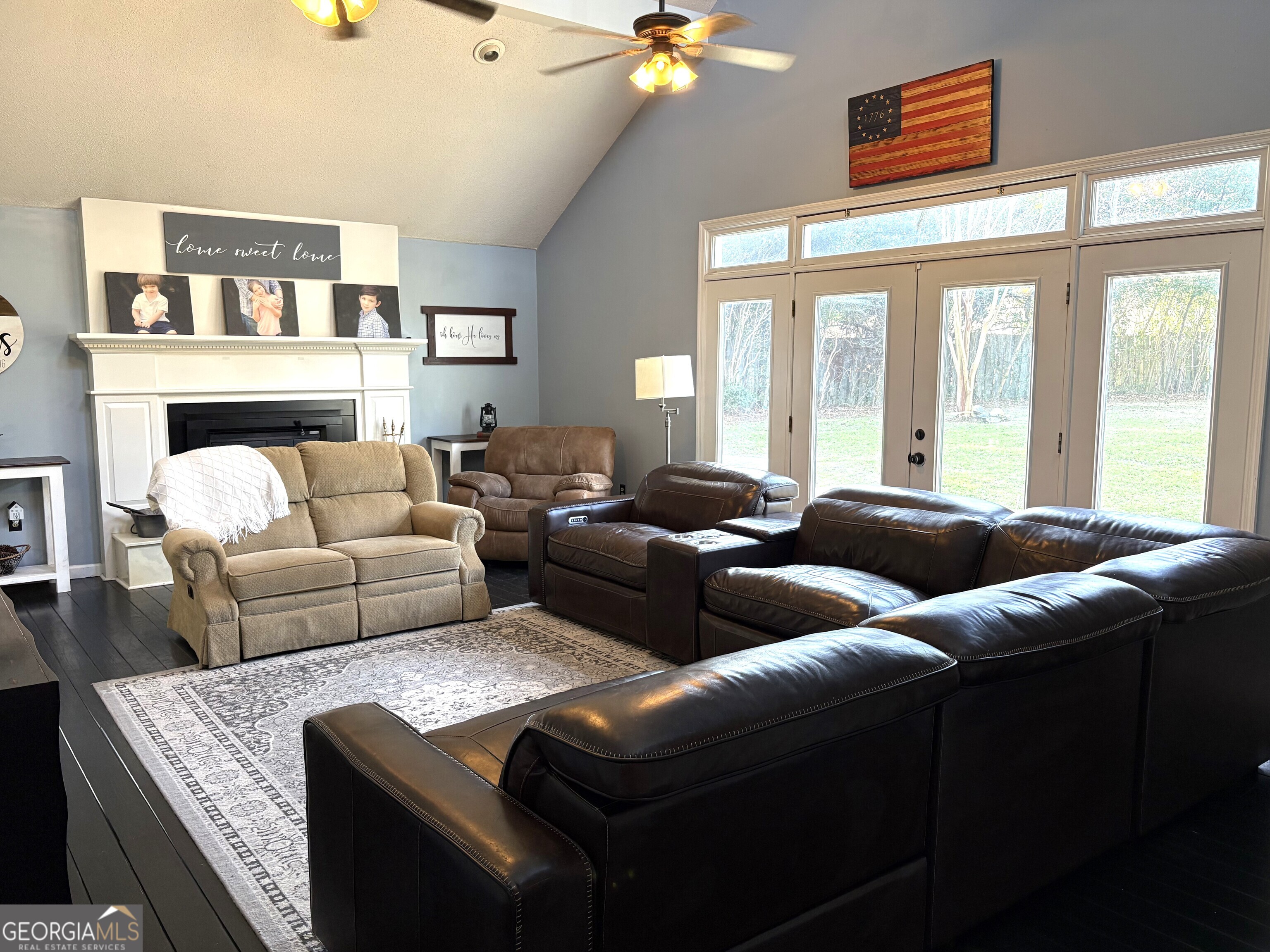 502 Payne Place Dublin, GA 31021 - Photo 20 of 61 a living room with furniture and a large window
