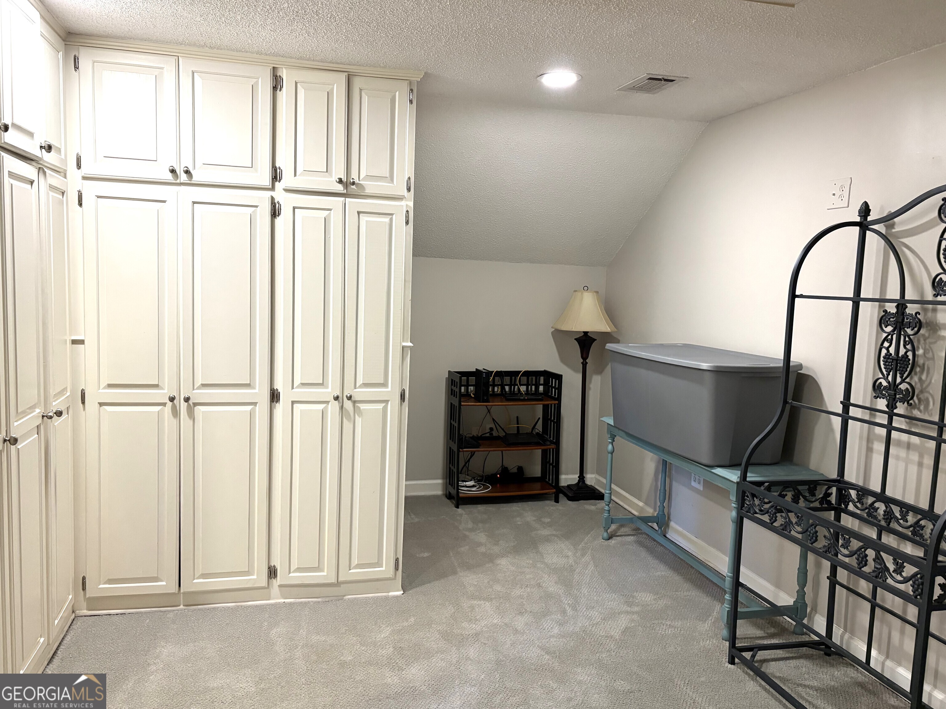 502 Payne Place Dublin, GA 31021 - Photo 43 of 61 a view of a livingroom with furniture