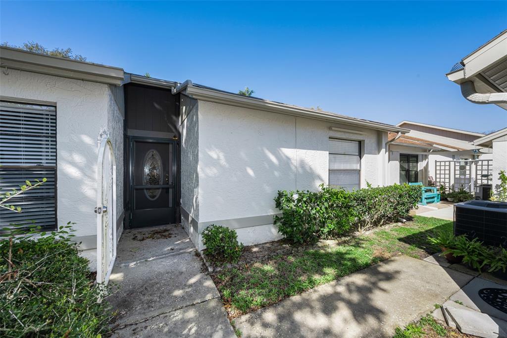 11717 Spring Tree Lane Port Richey, FL 34668 - Photo 5 of 42 Gallery Image 5