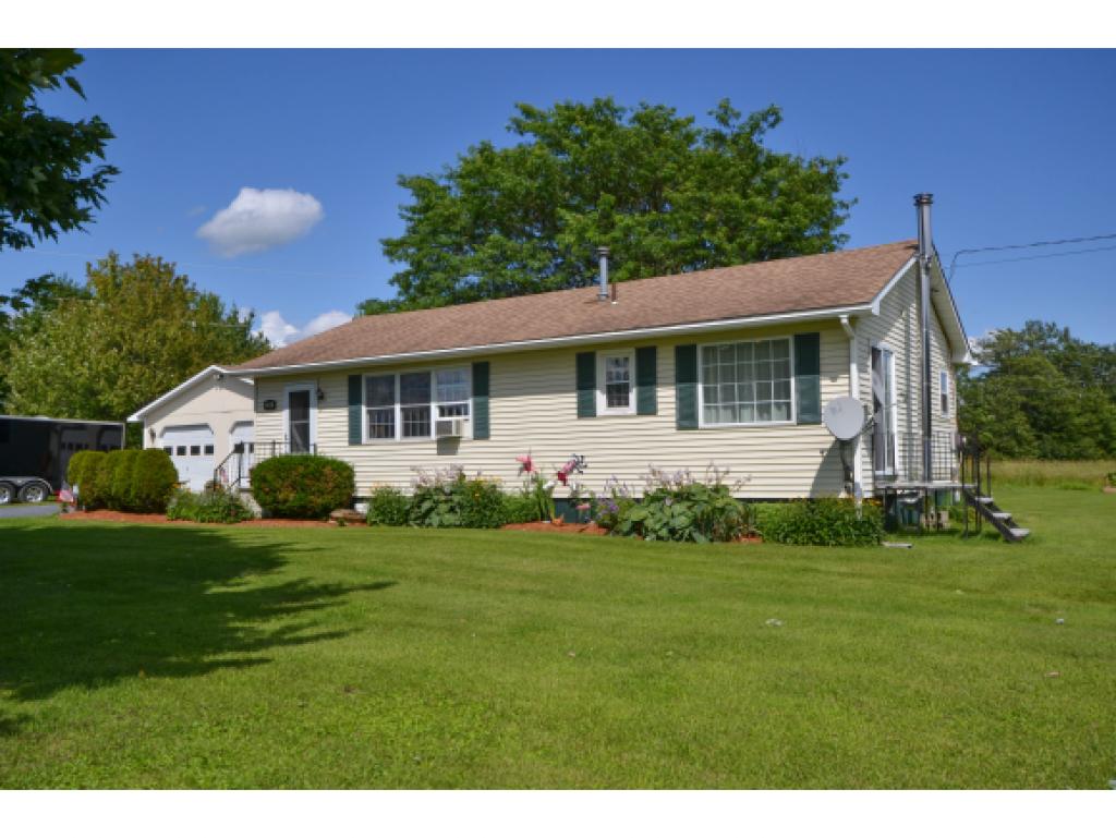 210 Brigham Road St. Albans Town, VT 05478 - Photo 3 of 29
