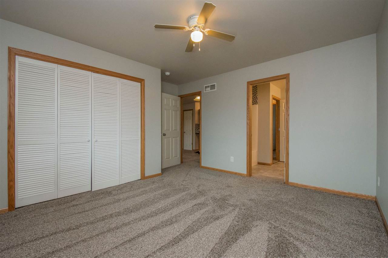 765 Rachael Street North Liberty, IA 52317 - Photo 9 of 23 Gallery Image 9