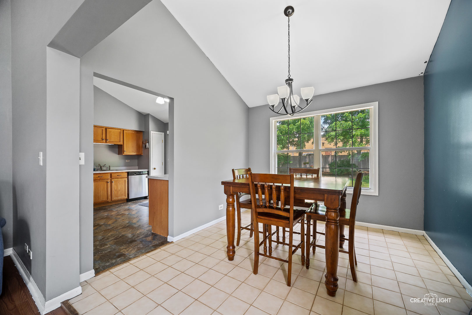 453 Prairieview Drive Oswego, IL 60543 - Photo 5 of 17