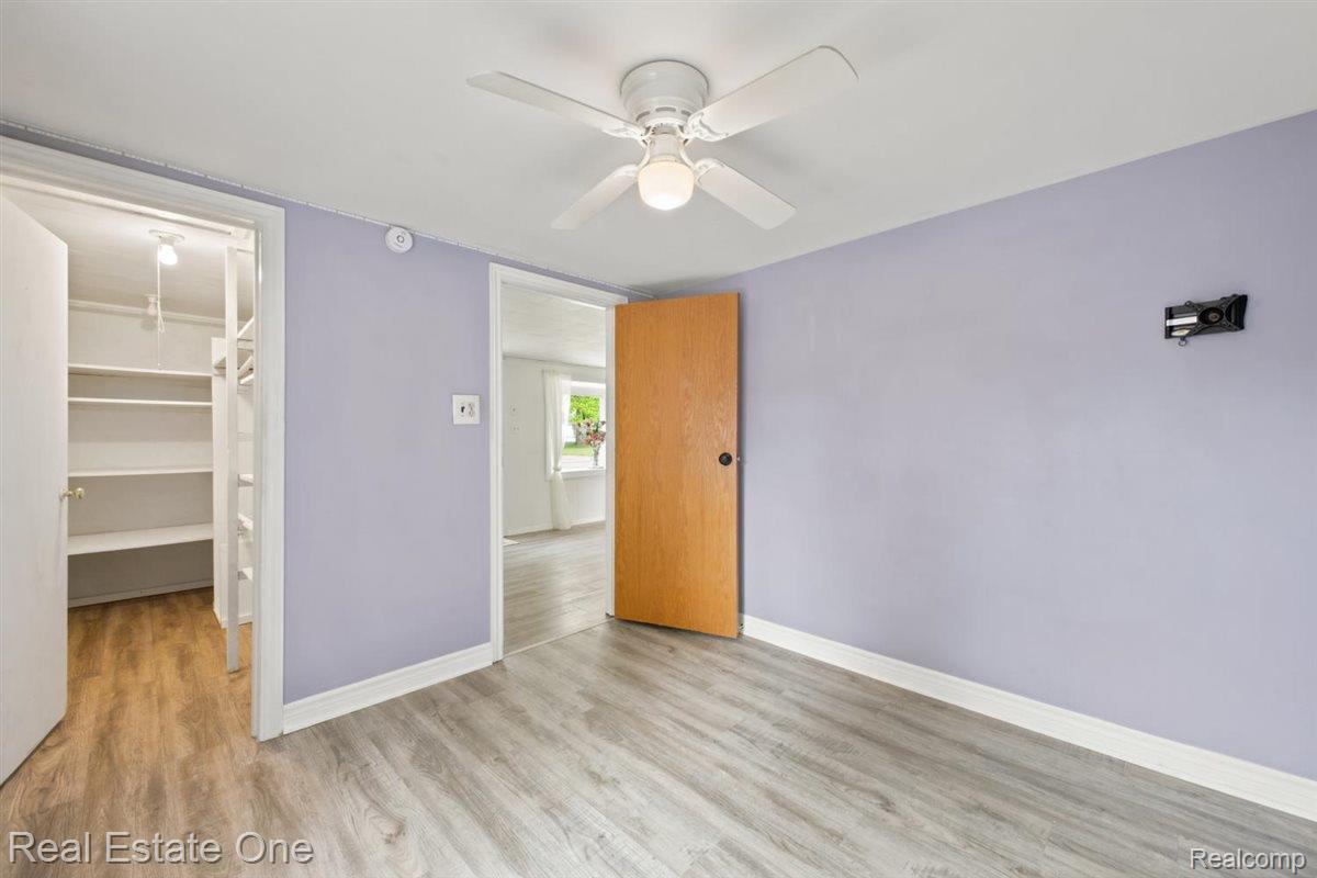 3003 Longview Avenue Rochester, MI 48307 - Photo 16 of 35 29-IMG_1510.jpg