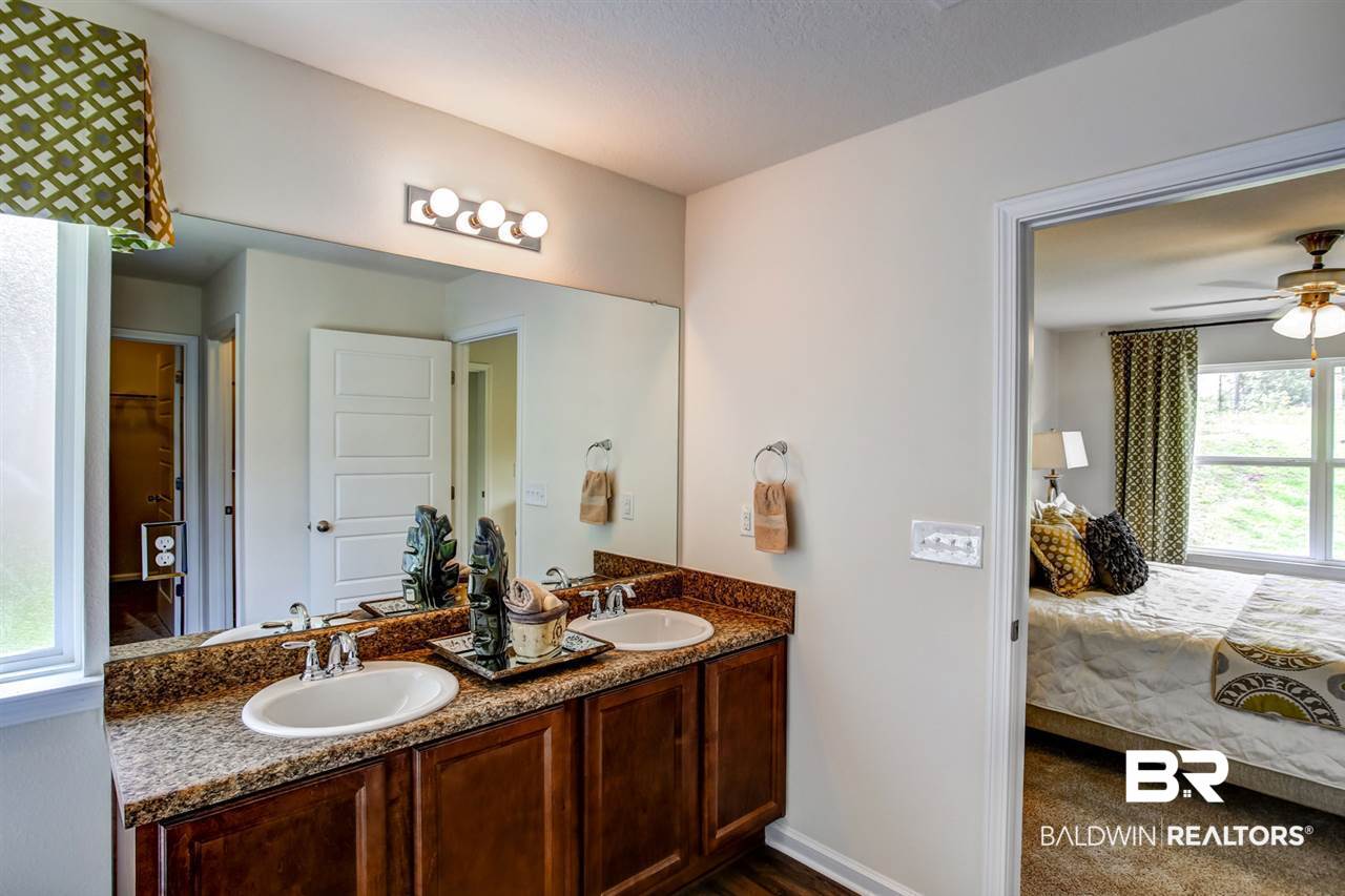 1566 Majesty Loop Foley, AL 36535 - Photo 11 of 18 Master Bath
