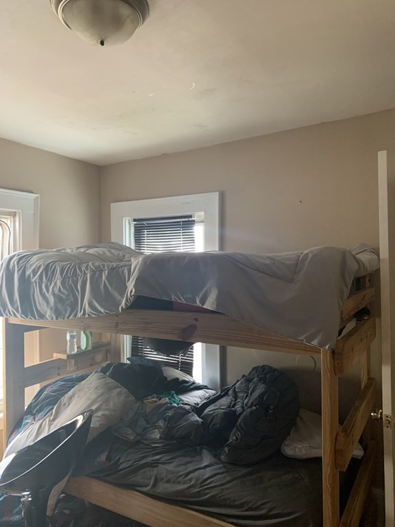 138 Catharine Street Springfield, MA 01109 - Photo 8 of 11 Gallery Image 8