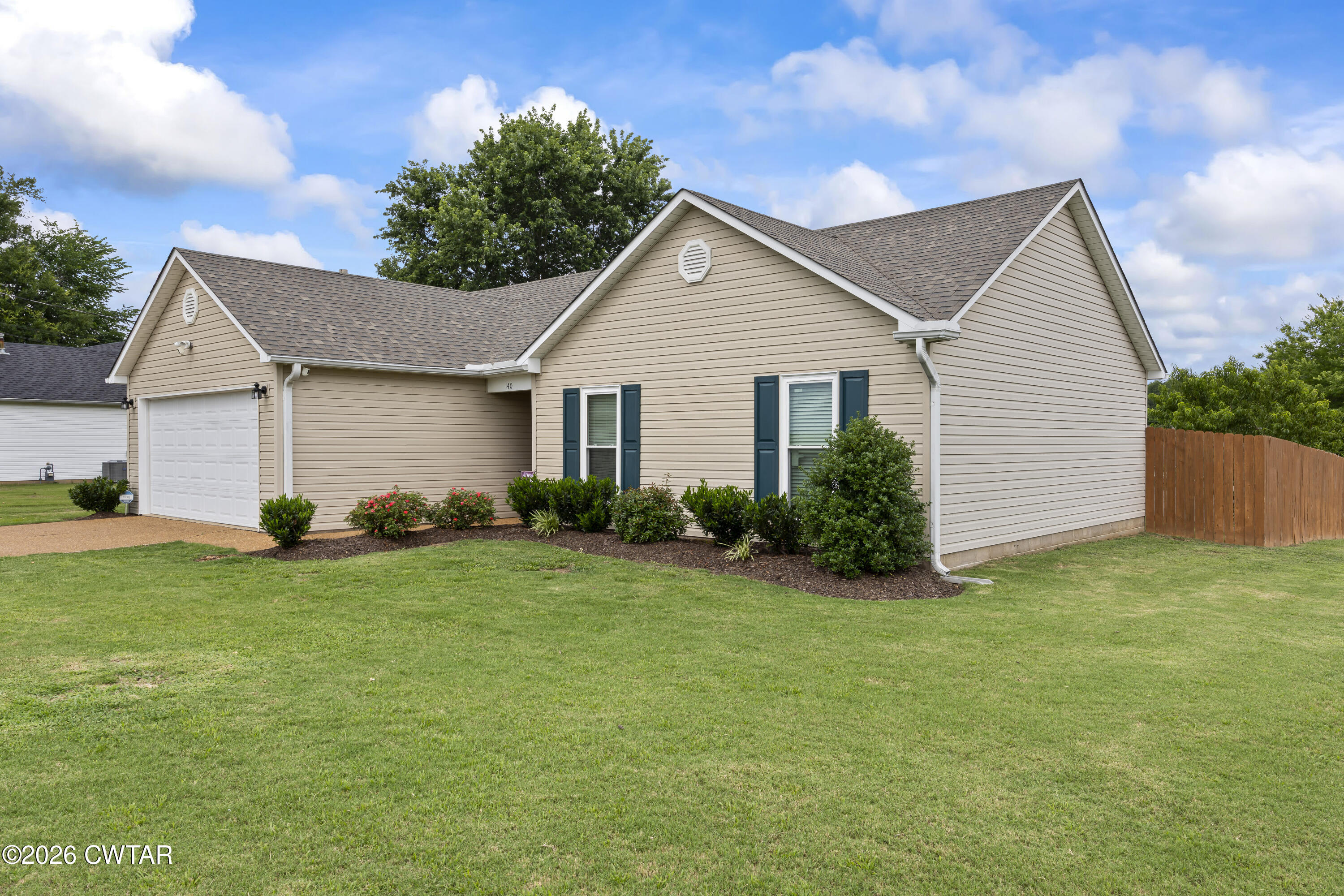 140 R Deloach Road Jackson, TN 38305 - Photo 2 of 19 Front