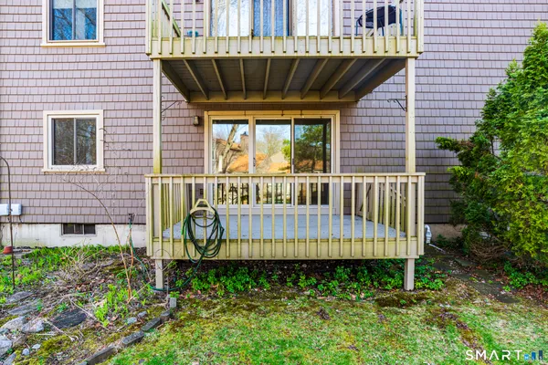 $279,900 | 23 Happy Hollow Circle, Unit C, Stratford, CT 06614