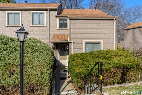 $279,900 | 23 Happy Hollow Circle, Unit C, Stratford, CT 06614