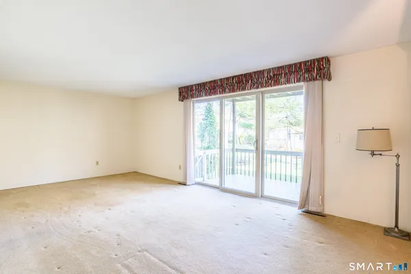 $279,900 | 23 Happy Hollow Circle, Unit C, Stratford, CT 06614