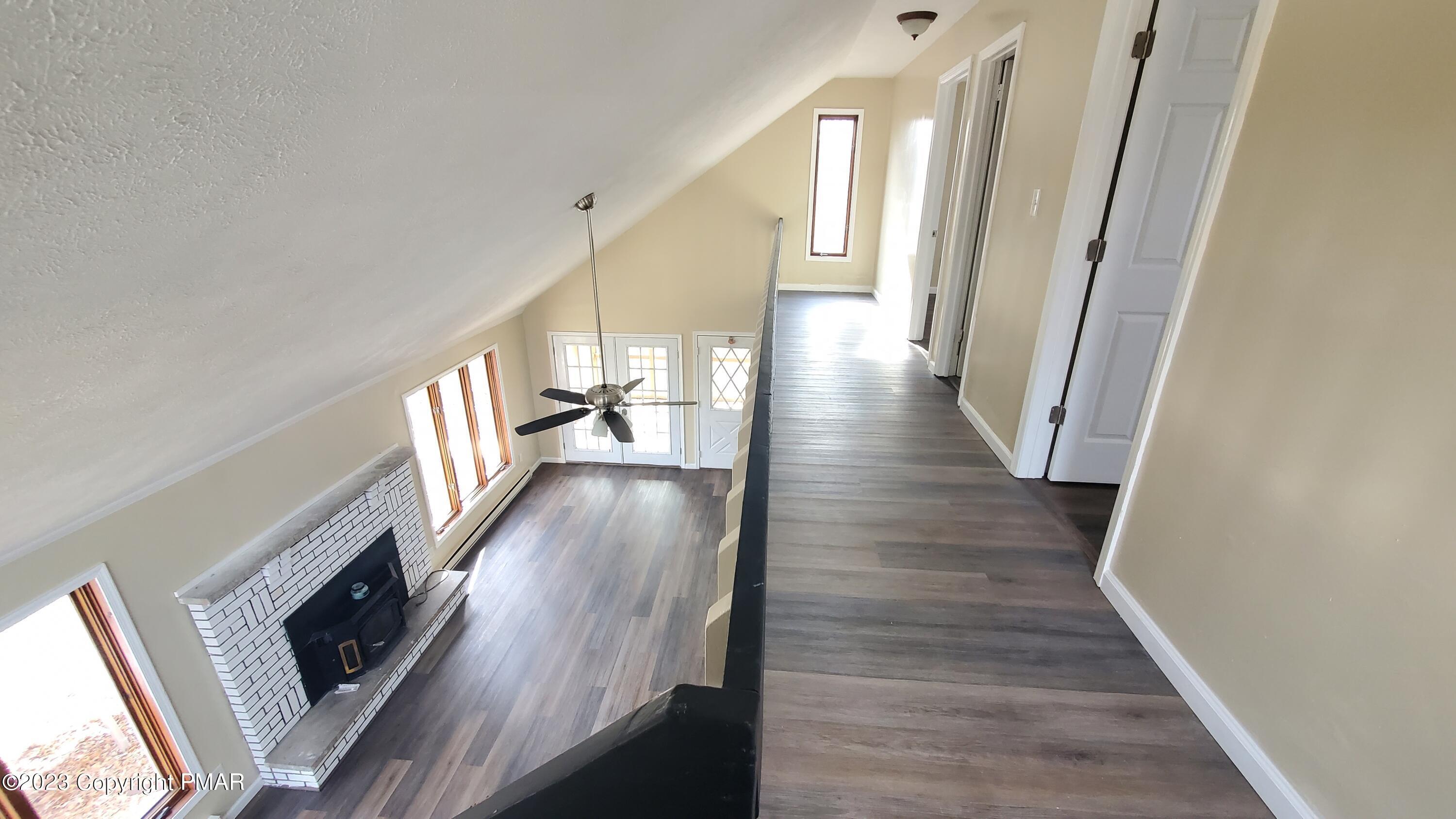 3118 Snowden Drive Bushkill, PA 18324 - Photo 21 of 27 Upstairs hallway