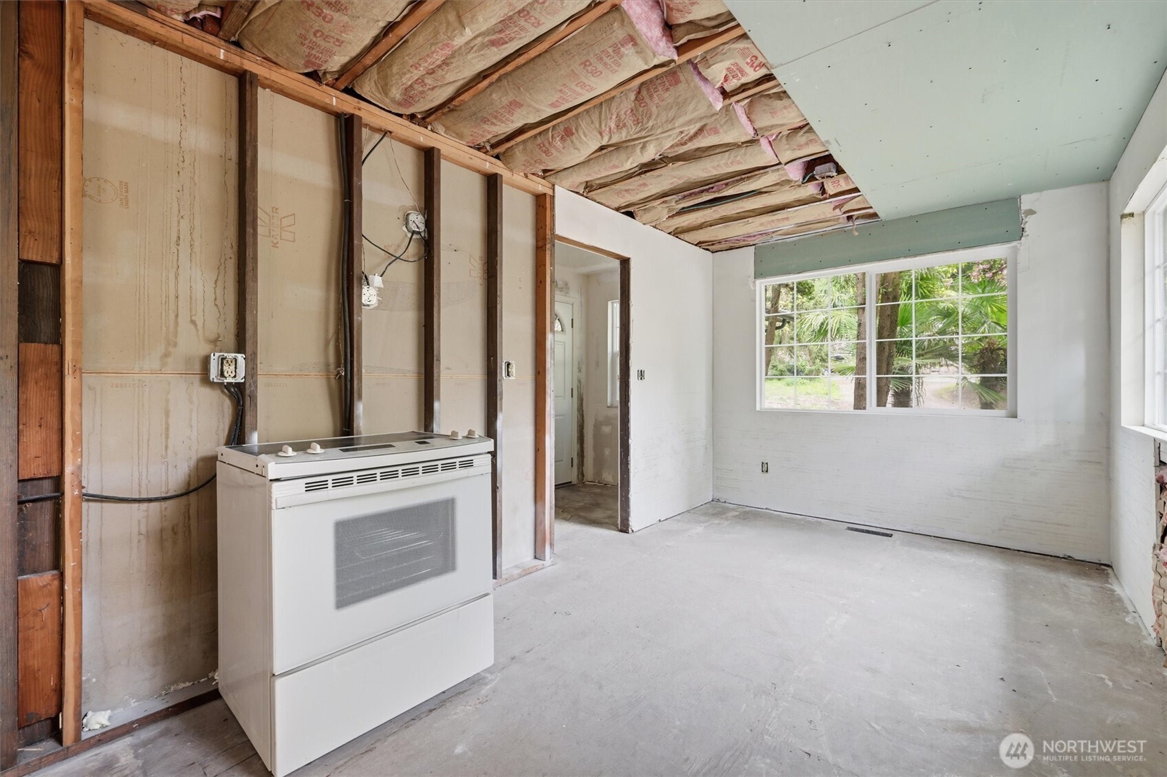 6775 Murray Avenue Southwest Seattle, WA 98136 - Photo 18 of 28 Gallery Image 18