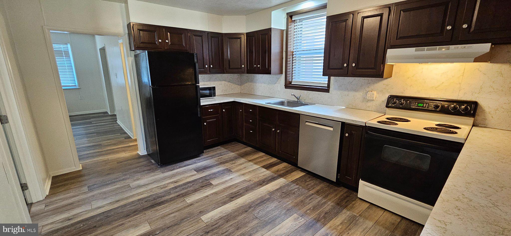 415 Jonestown Road Jonestown, PA 17038 - Photo 7 of 21 1st Floor Kitchen