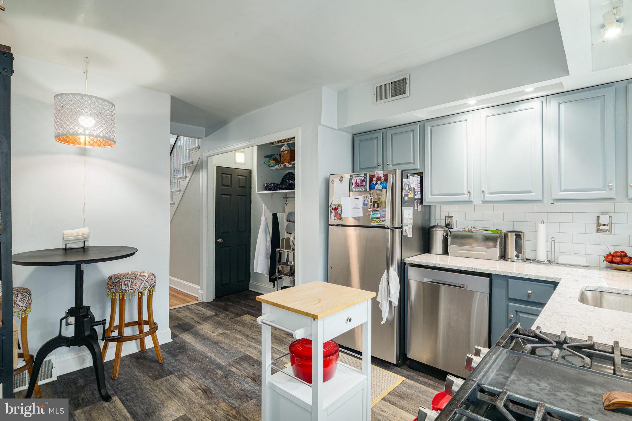 2226 St Albans Street Philadelphia, PA 19146 - Photo 8 of 21