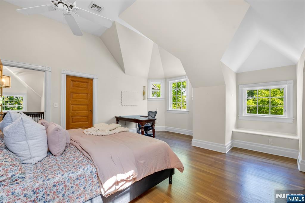 640 East Ridgewood Avenue Ridgewood, NJ 07450 - Photo 35 of 50