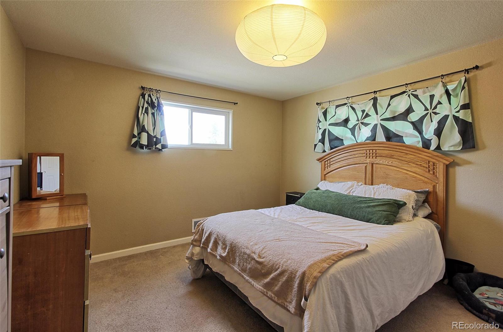 7131 Ruth Way Denver, CO 80221 - Photo 9 of 17 Gallery Image 9