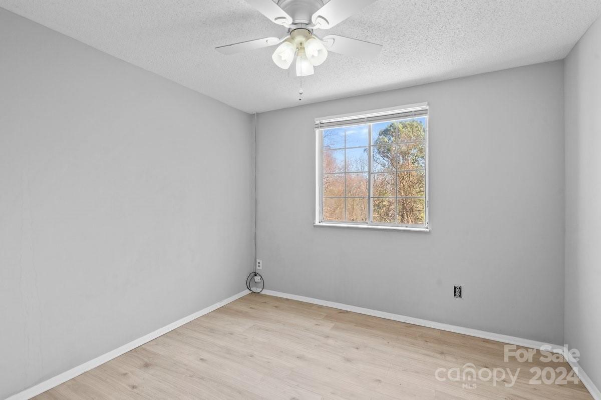 8268 Knights Bridge Road Charlotte, NC 28210 - Photo 18 of 24 Gallery Image 18