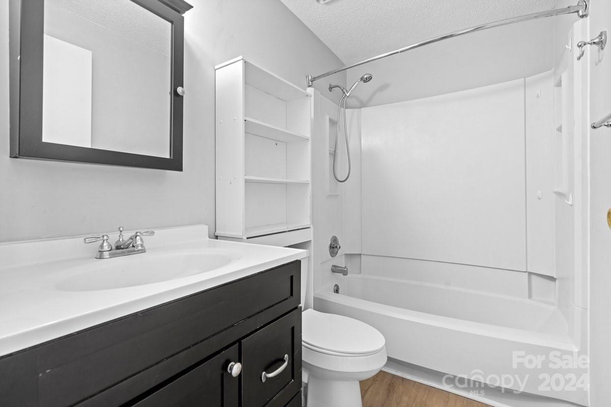 8268 Knights Bridge Road Charlotte, NC 28210 - Photo 20 of 24 Gallery Image 20