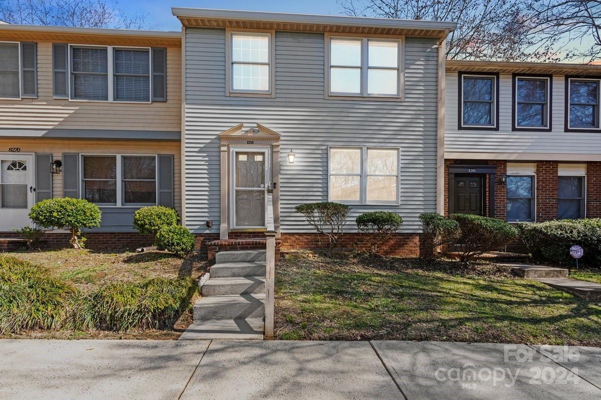8268 Knights Bridge Road Charlotte, NC 28210 - Photo 2 of 24 Gallery Image 2